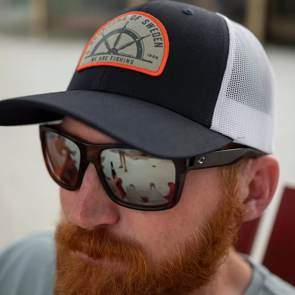 Men Grundéns Ships Wheel Ff Trucker Hat